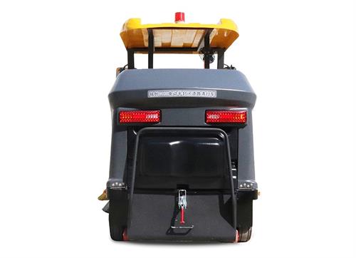 電動(dòng)掃地車 電動(dòng)掃地車