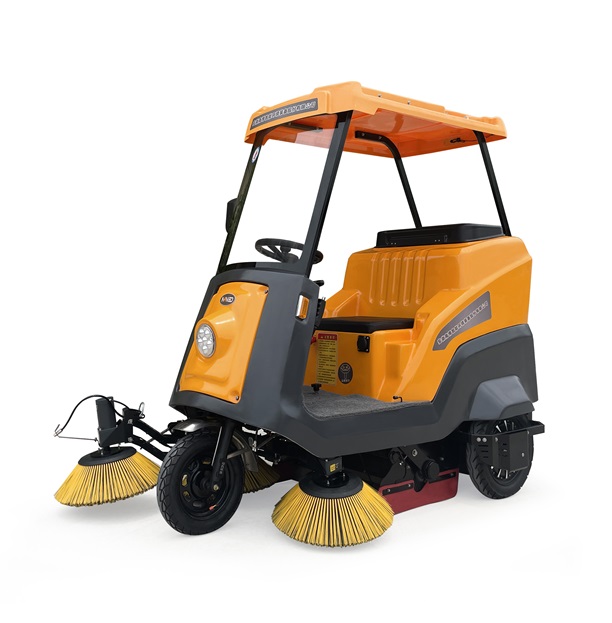 C170半封閉式道路清掃機(jī)
